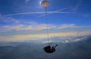 saut en parachute dans le var Newton Parachutisme